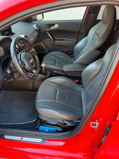 Audi S1 2.0 TFSI quattro Sportback foto 8