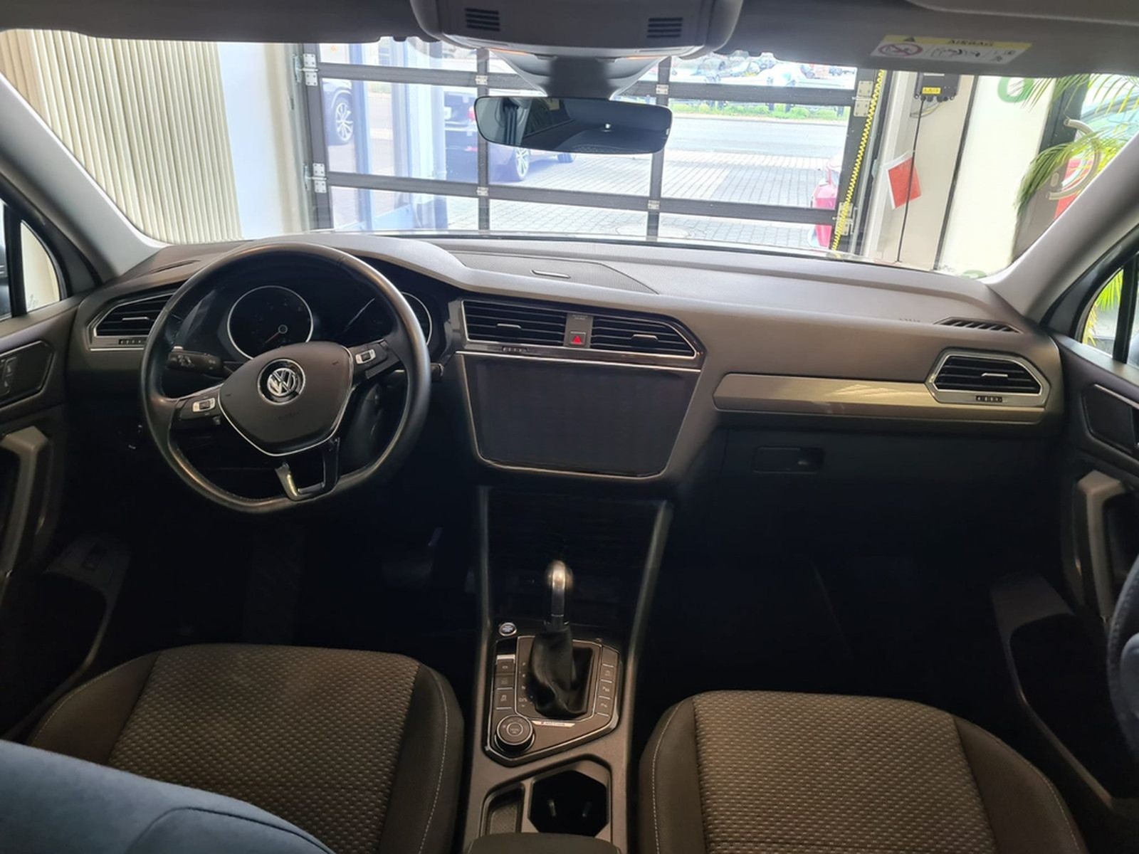 Volkswagen Tiguan Allspace Comfortline 4Motion / LED /NAVI/ foto 13