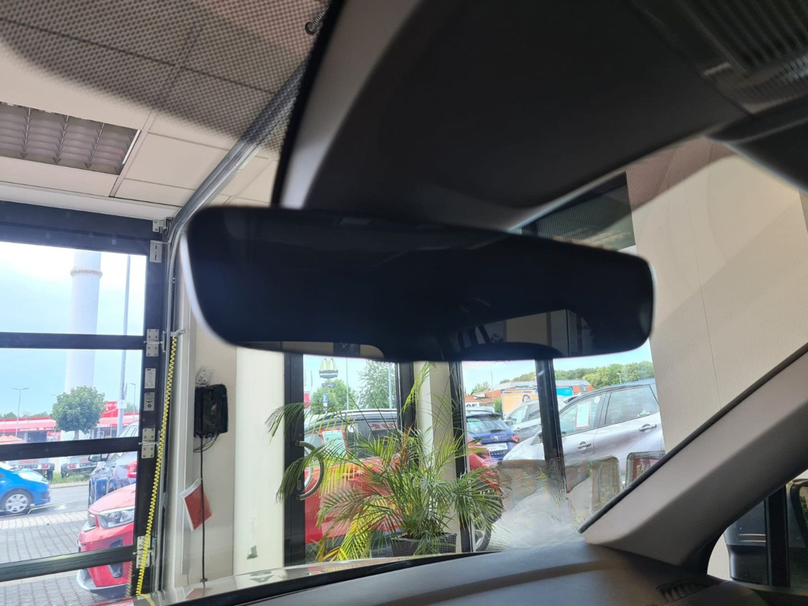 Volkswagen Tiguan Allspace Comfortline 4Motion / LED /NAVI/ foto 32