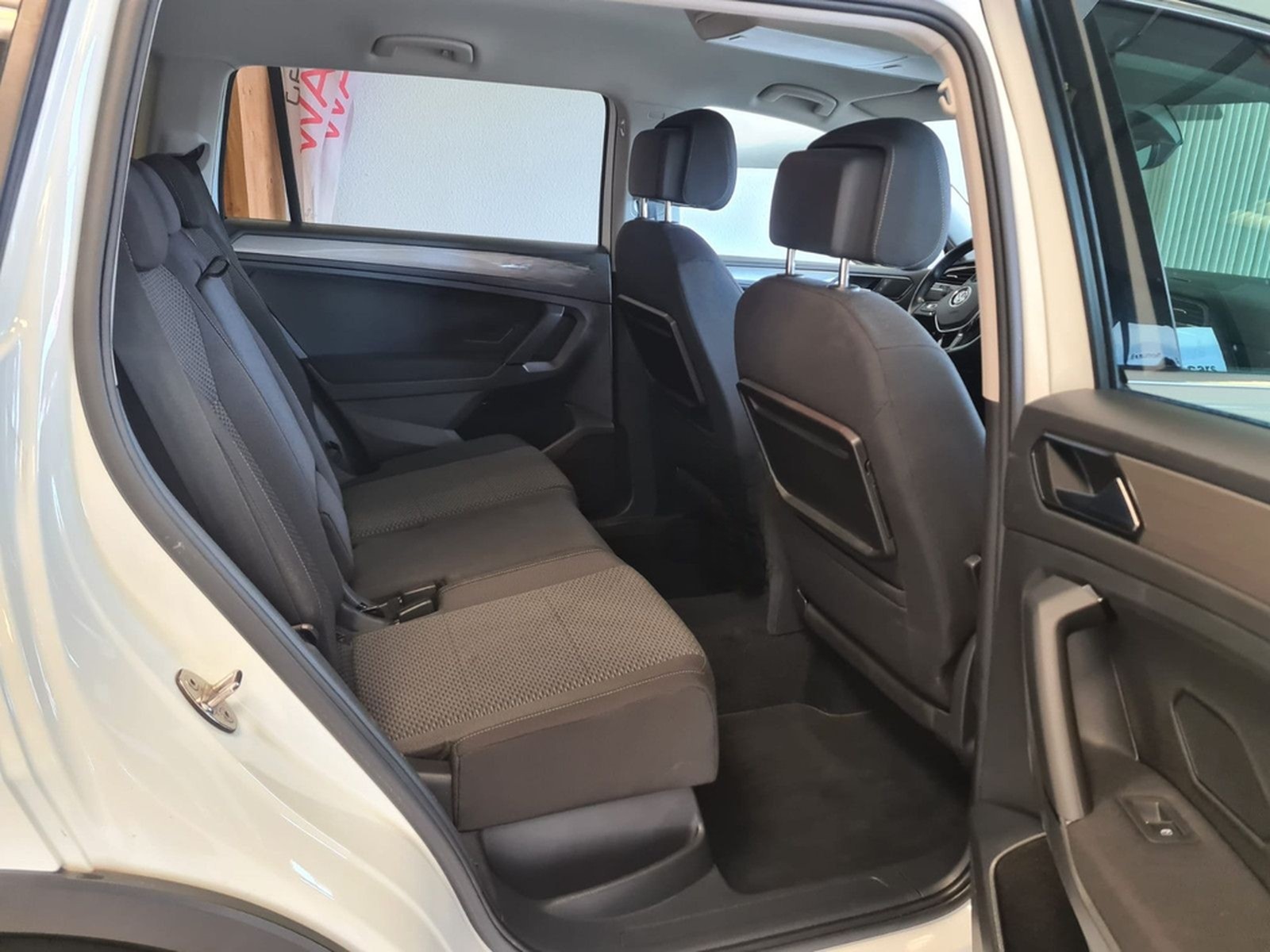 Volkswagen Tiguan Allspace Comfortline 4Motion / LED /NAVI/ foto 10