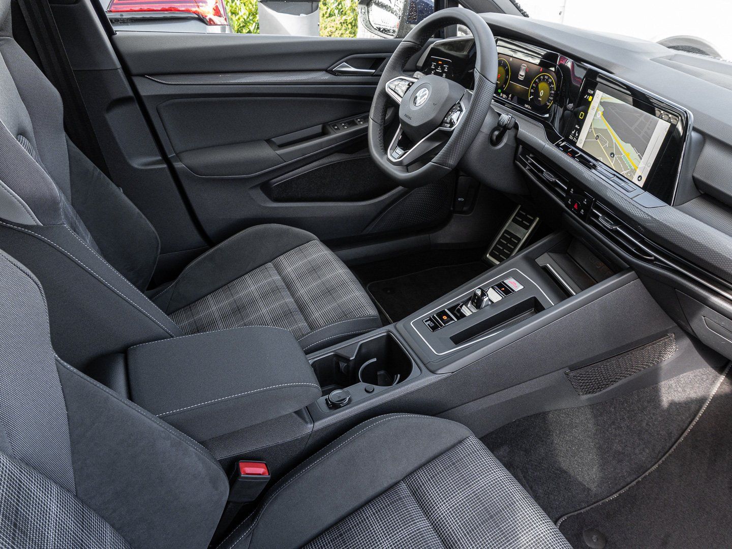 Volkswagen Golf 2.0 TDI GTD Pano IQ Light foto 9