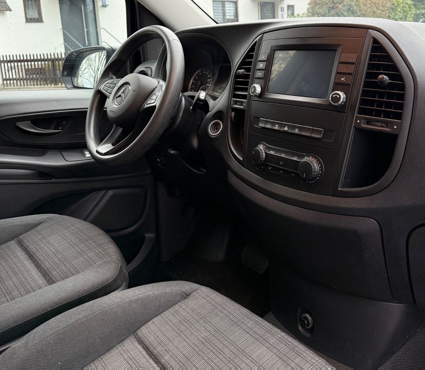 Mercedes-Benz Vito Tourer 116 CDI Pro lang 9-Sitzer foto 15