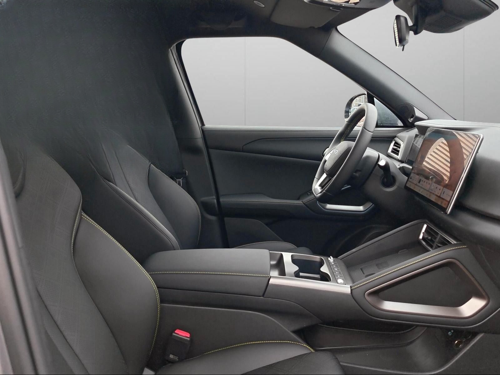 BYD ATTO 2 DM-i  !!! Sofort Verfügbar !!! LIMITIERT foto 8