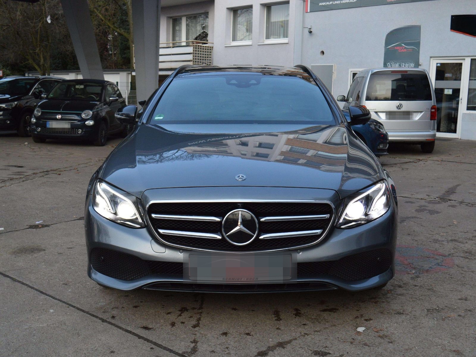 Mercedes-Benz E 300 E-Klasse T-Modell Hybrid de T 9G-TRONIC Av foto 2