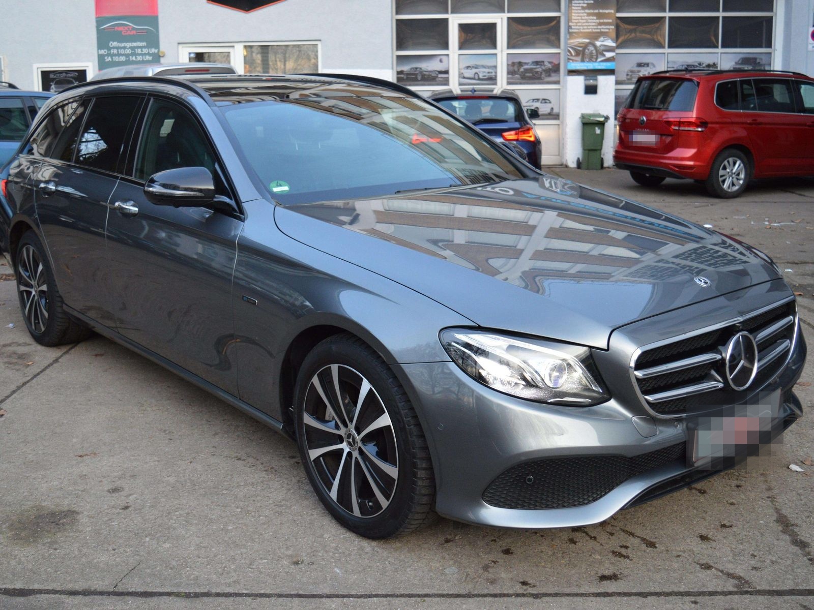Mercedes-Benz E 300 E-Klasse T-Modell Hybrid de T 9G-TRONIC Av foto 4