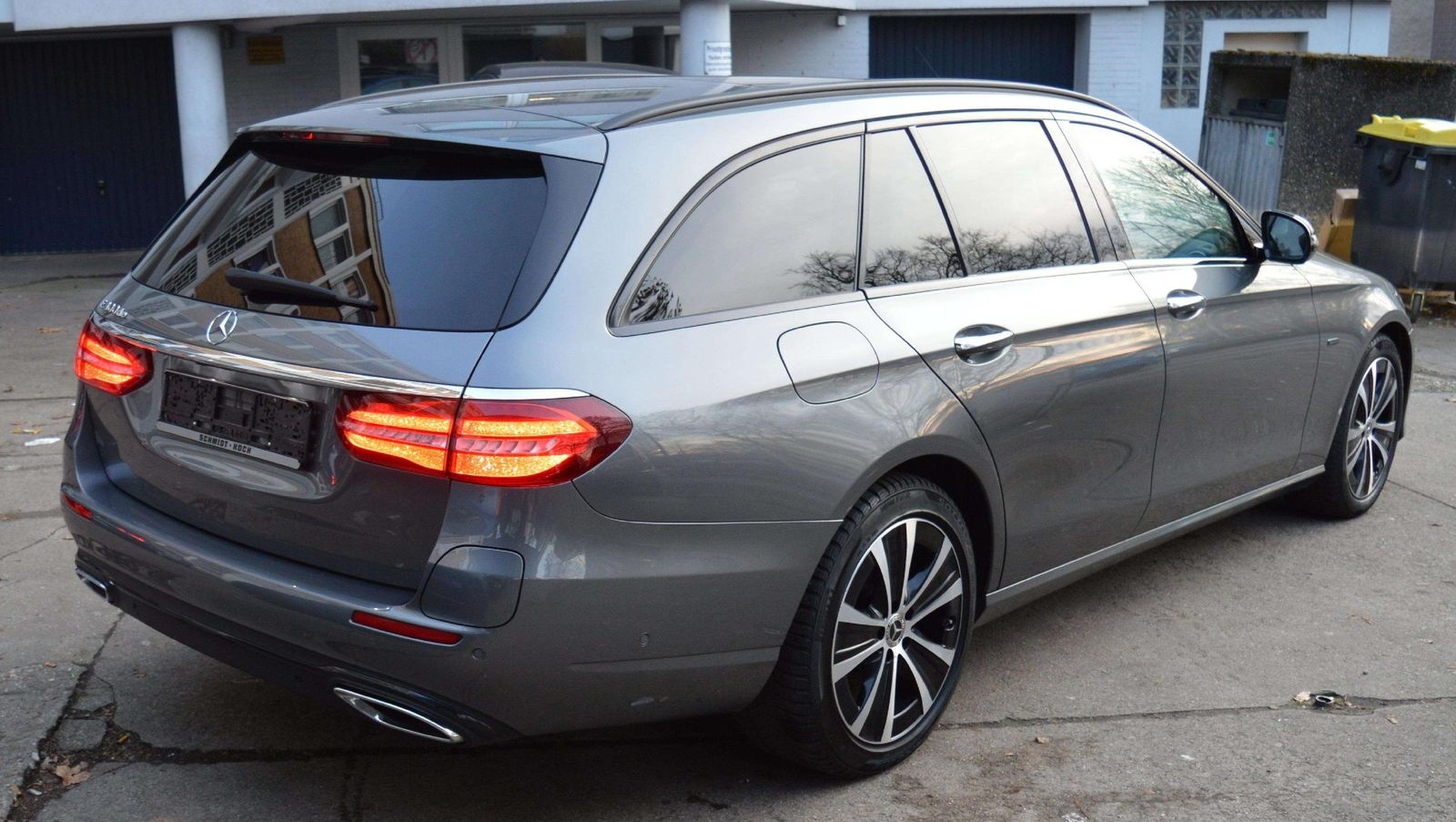 Mercedes-Benz E 300 E-Klasse T-Modell Hybrid de T 9G-TRONIC Av foto 6