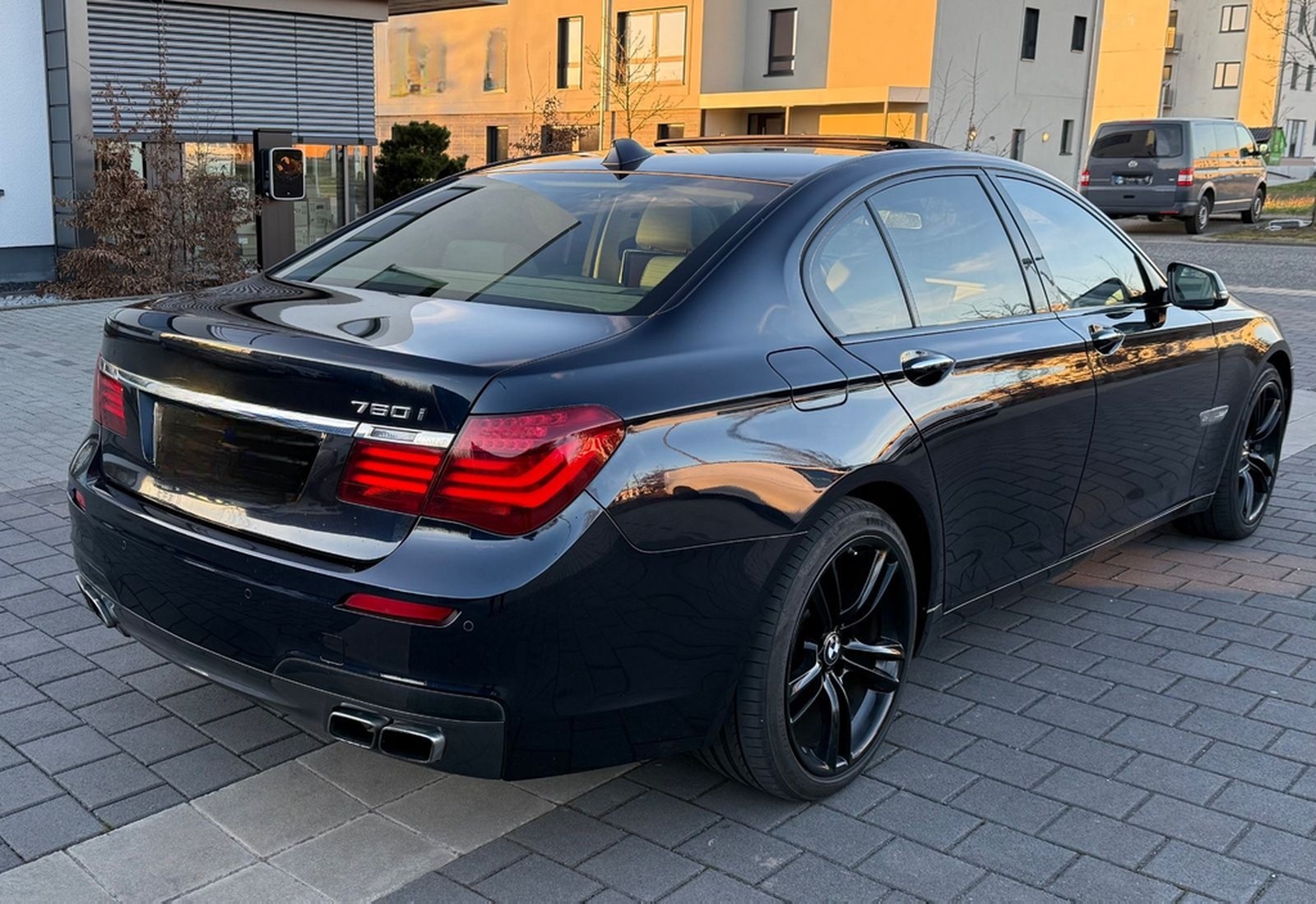 BMW 760i V12 M-Paket  foto 5
