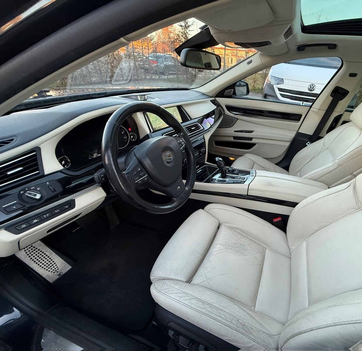 BMW 760i V12 M-Paket  foto 9