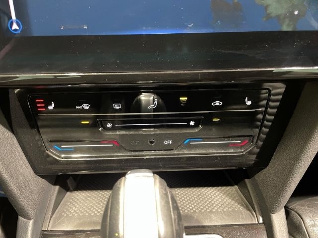 Volkswagen Passat Variant 2.0 TSI DSG Business EU6d Leder L foto 14