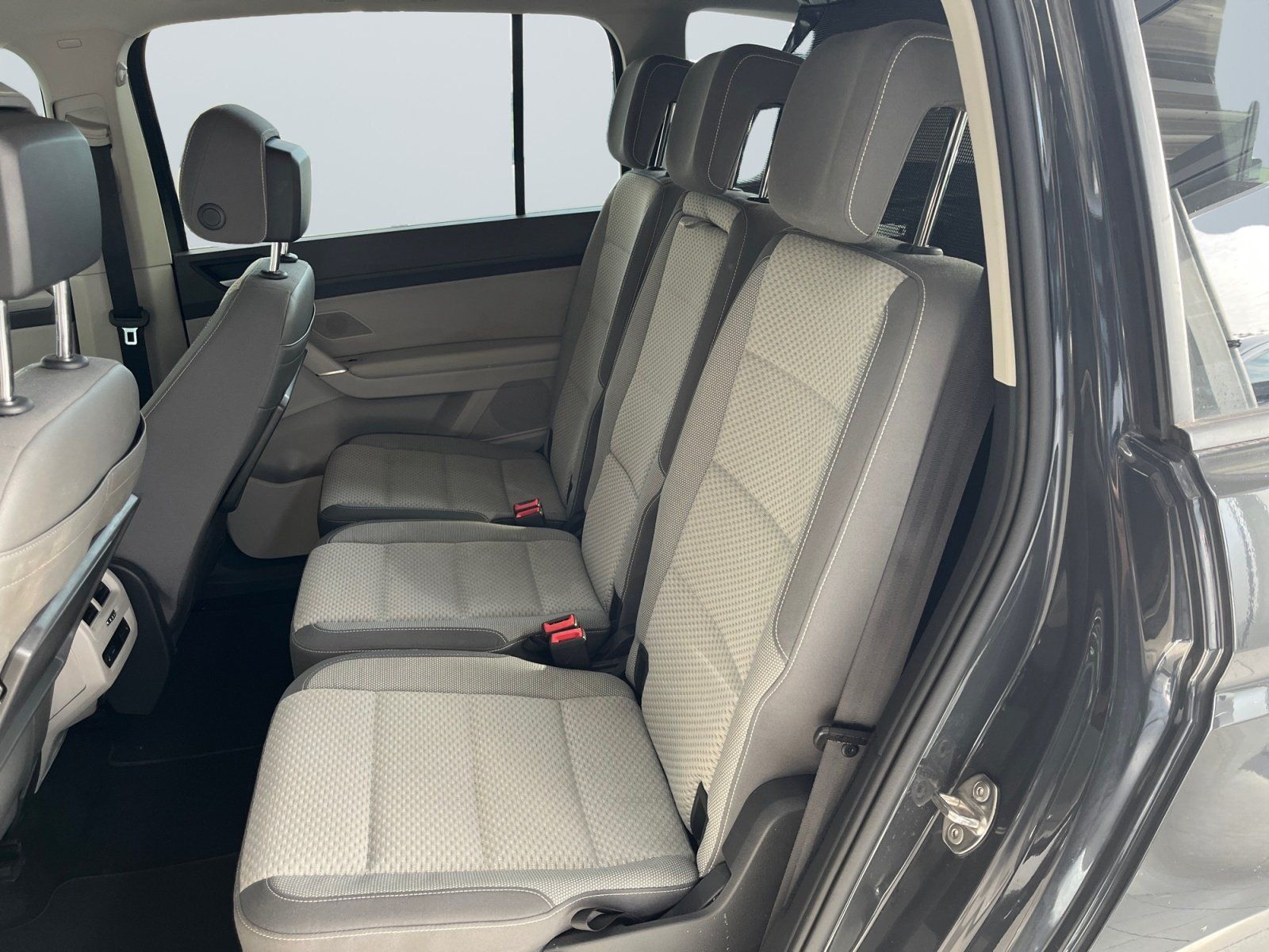 Volkswagen Touran Comfortline 2.0 TDI DSG Rückfahrkamera foto 11