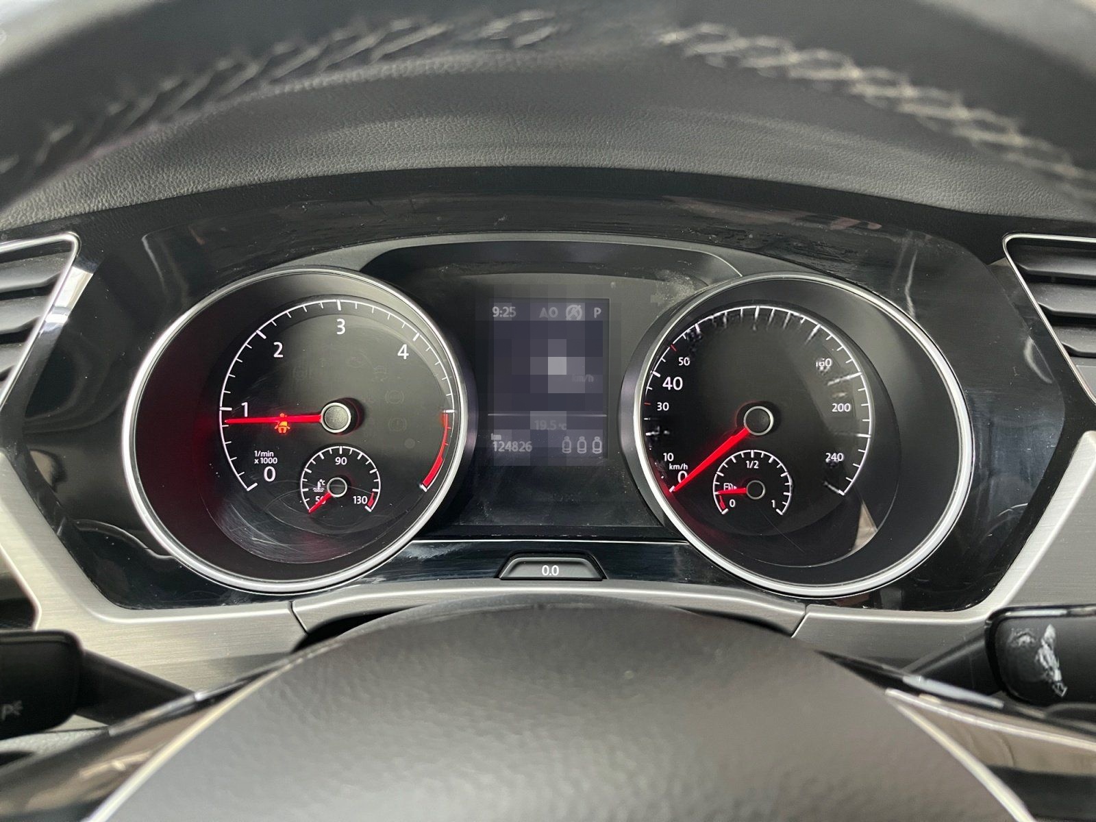 Volkswagen Touran Comfortline 2.0 TDI DSG Rückfahrkamera foto 12