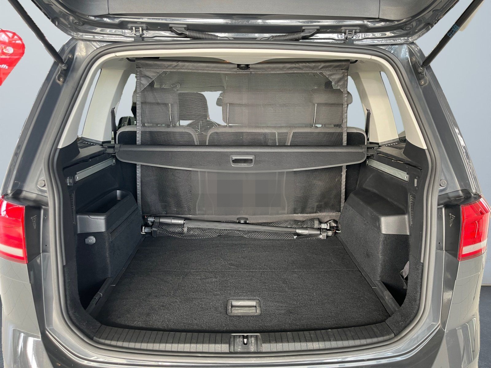 Volkswagen Touran Comfortline 2.0 TDI DSG Rückfahrkamera foto 14