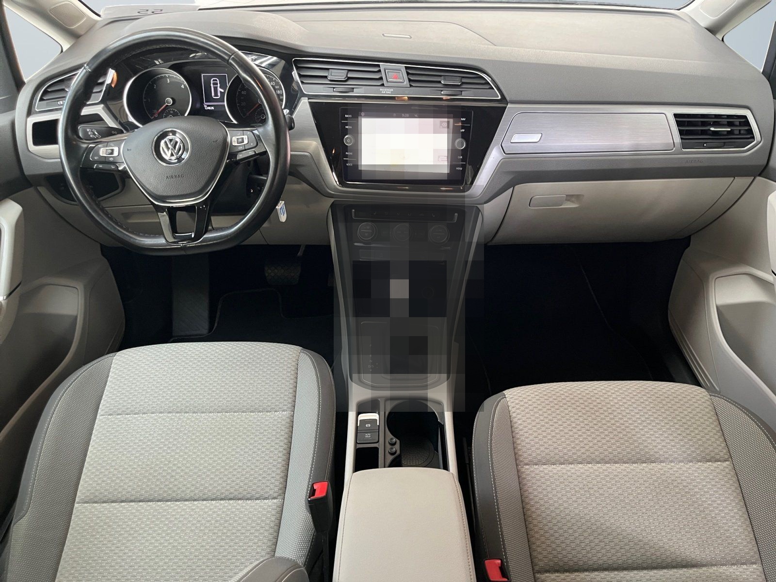 Volkswagen Touran Comfortline 2.0 TDI DSG Rückfahrkamera foto 8