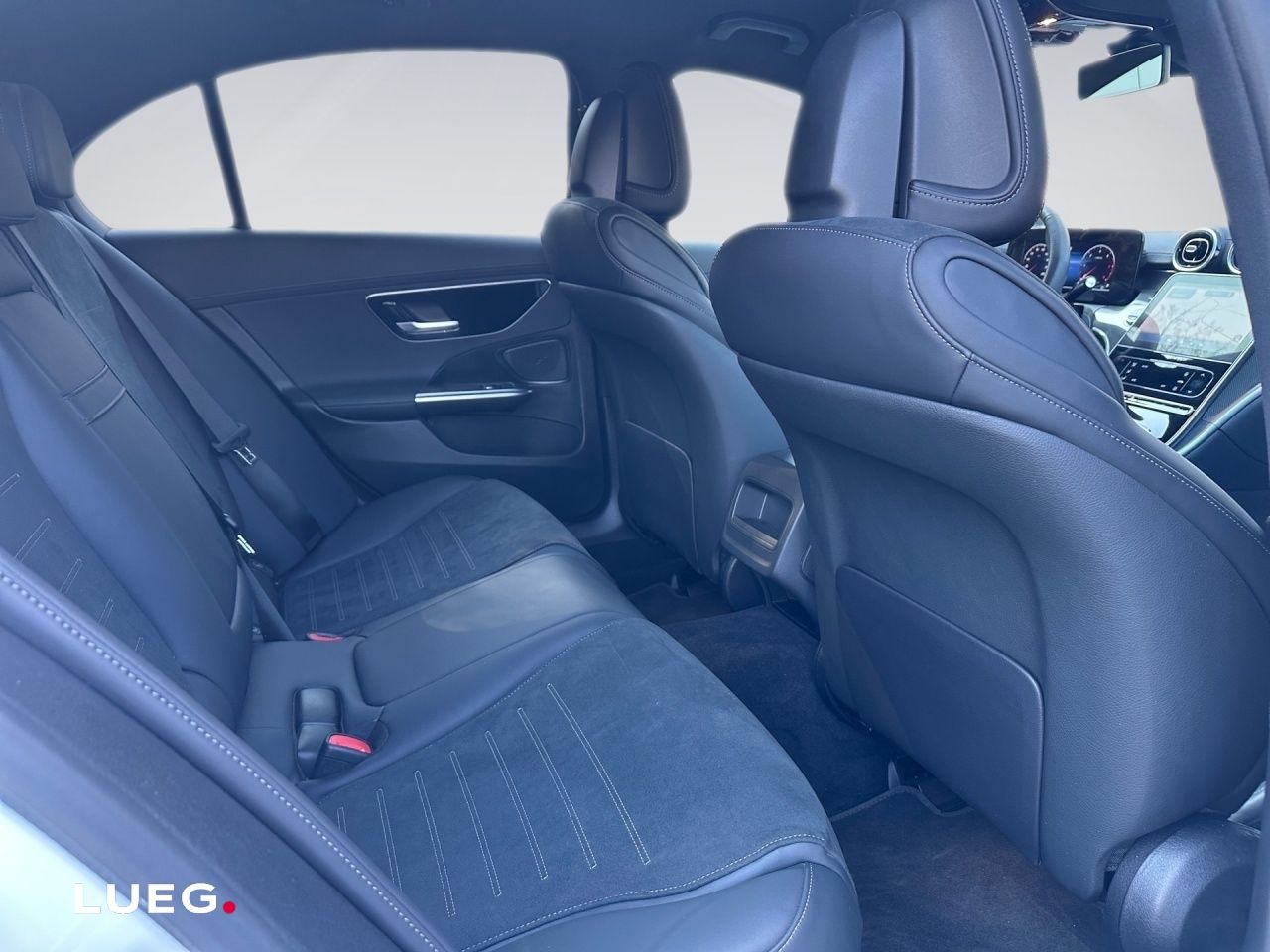 Mercedes-Benz C 220 d AMG+NIGHT+RÜCKFKAM+AMBIENTE+VERKZ ERKENN foto 13