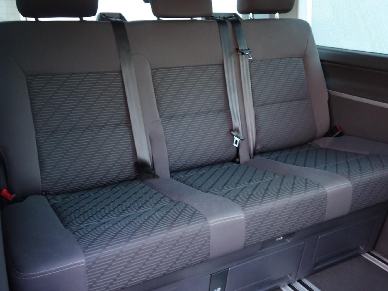 Volkswagen T5 Bus Multivan Comfortl AHK Autom NAVI el.Türen foto 14