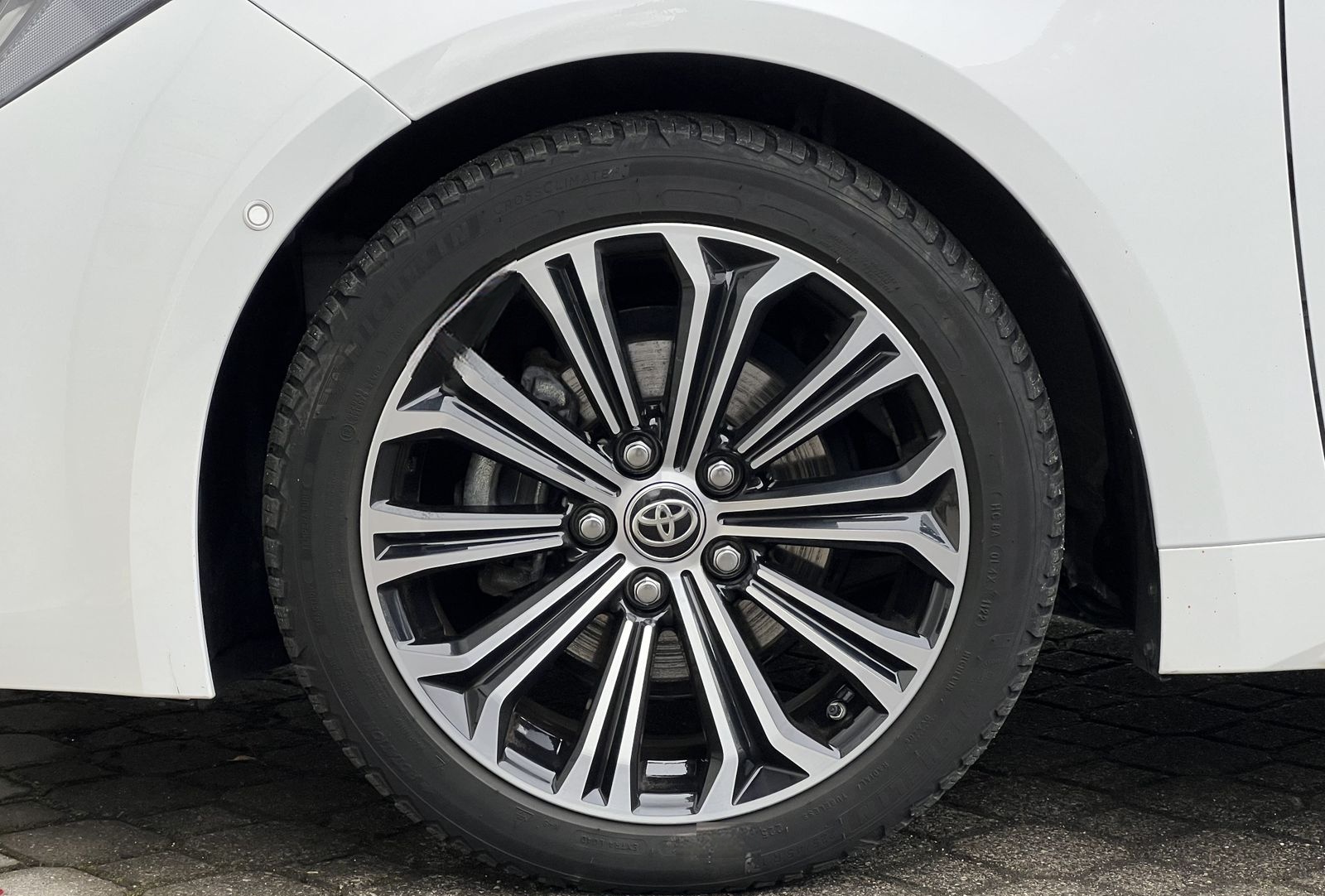 Toyota Corolla Touring Sports 1.8 Hybrid Team D 1.Hand foto 7