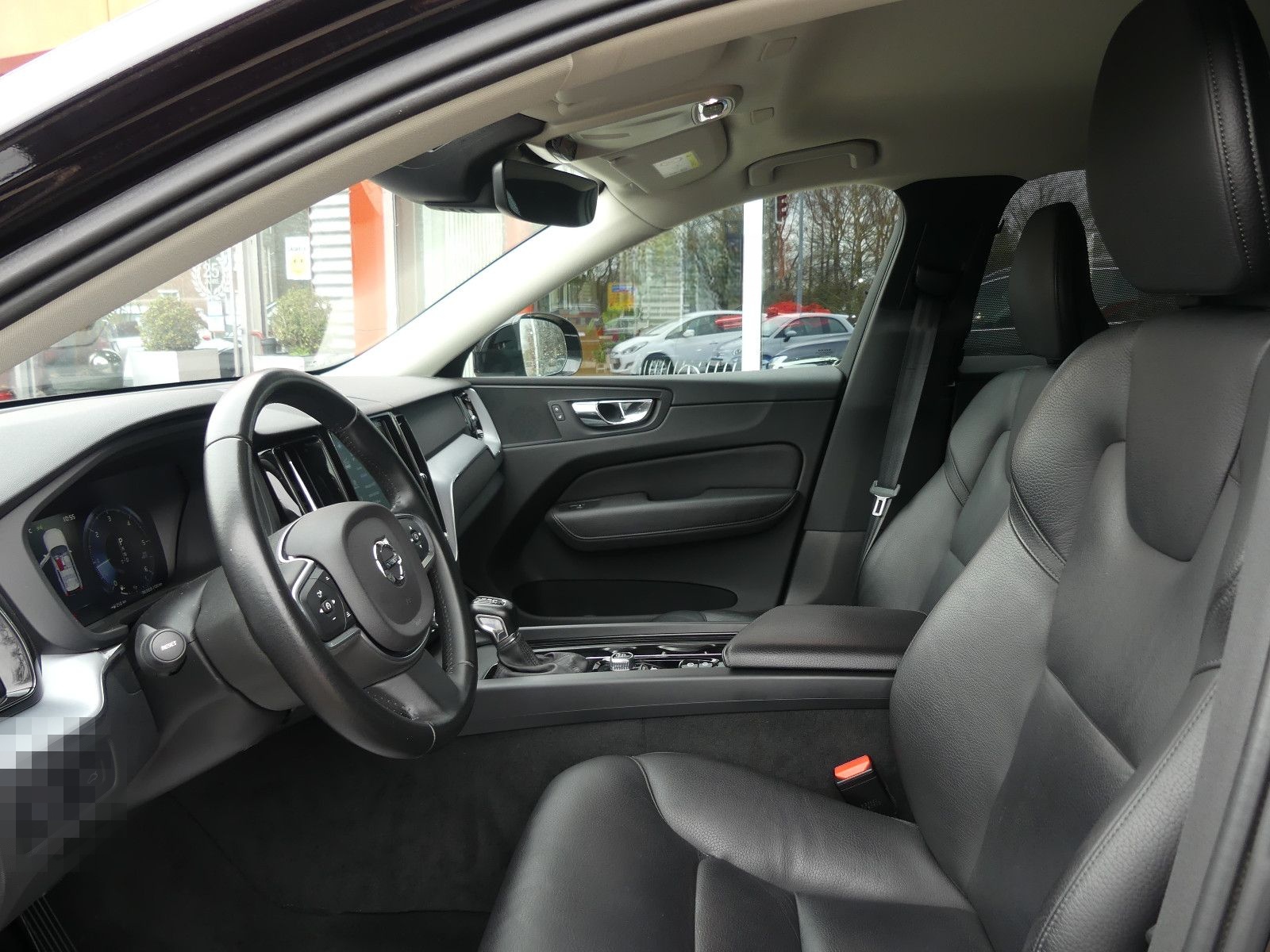 Volvo XC60 Momentum Pro 2WD Leder*Navi*SHZ foto 11