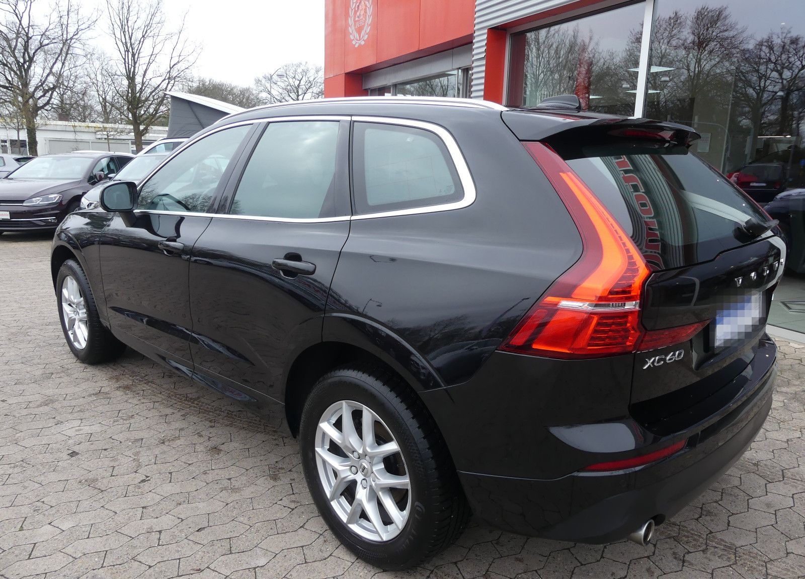 Volvo XC60 Momentum Pro 2WD Leder*Navi*SHZ foto 4