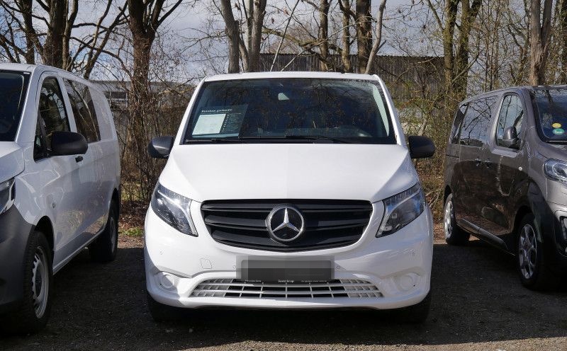 Mercedes-Benz Vito 114 TOURER PRO NAVI LED KLIMA AUTOM 9SITZER foto 3