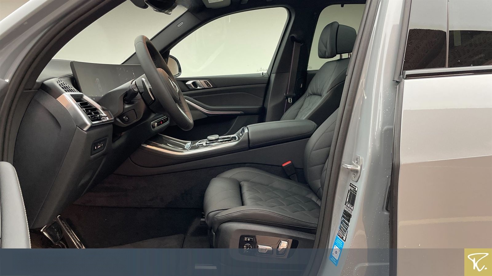 BMW X5 xDrive40d A M-Sport,M-Sport PRO,Pano,AHK,DAPr foto 4