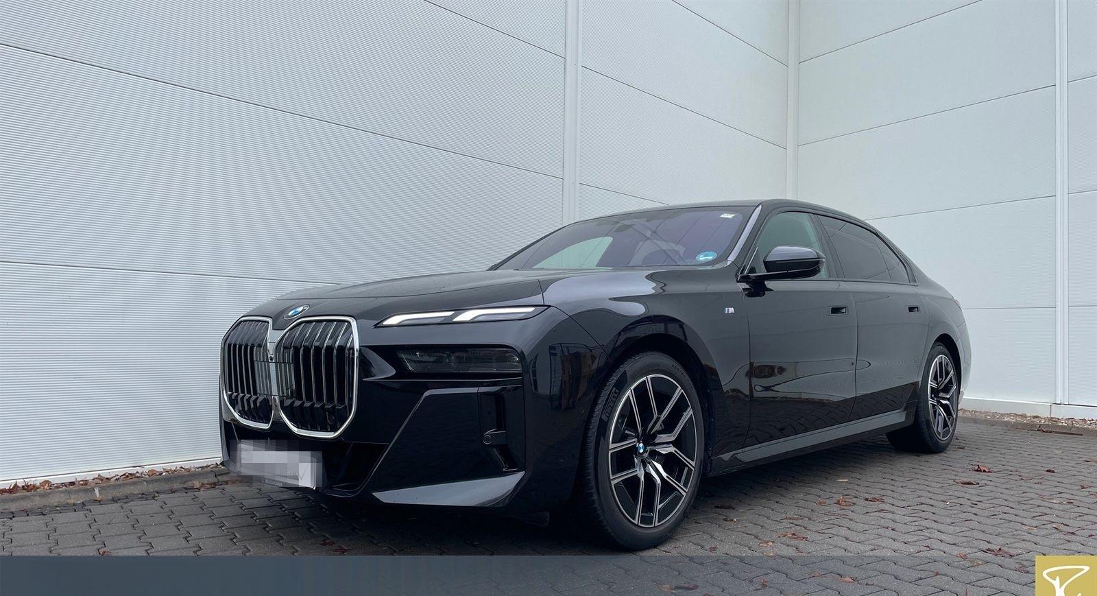 BMW 740d xDrive M Sport,SkyLou,AHK,DAPro.Sthz