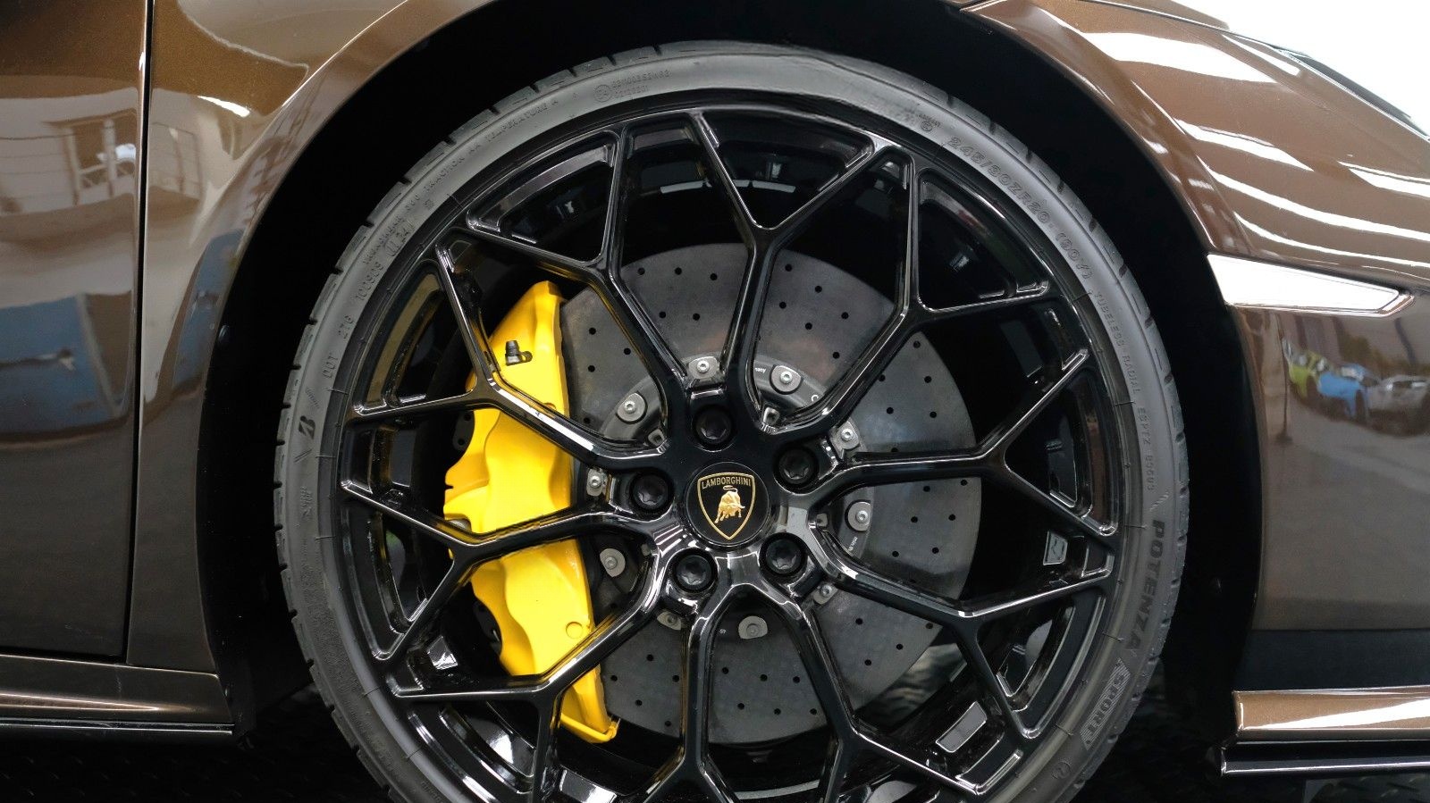 Lamborghini Huracan Tecnica AdPersonam/CARBON/LIFT/SENSONUM/ foto 11