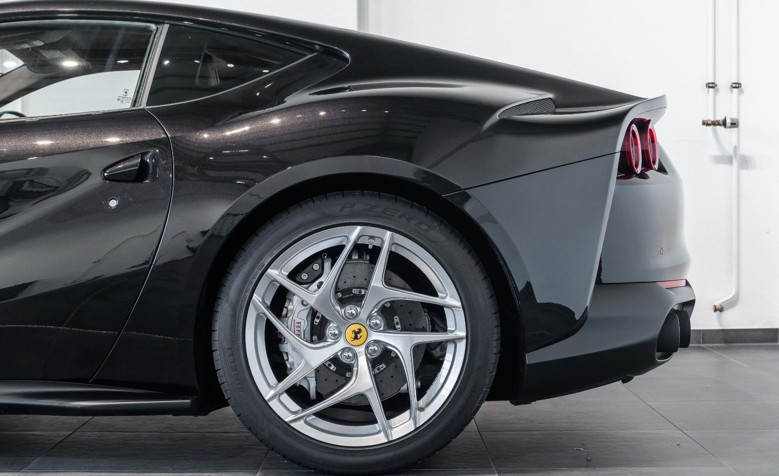Ferrari 812 Superfast 6.5 V12 *AFS*19%MwSt.*6800km foto 8