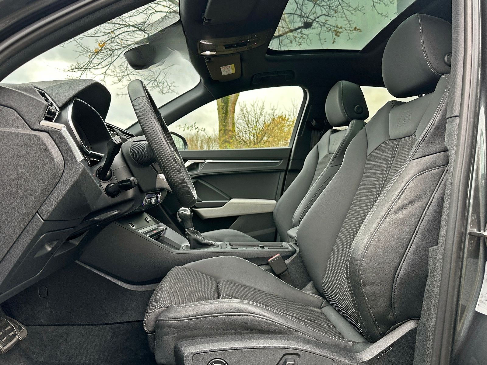 Audi Q3 Sportback 35TFSI S LINE BLACK PANO ACC SONOS foto 13