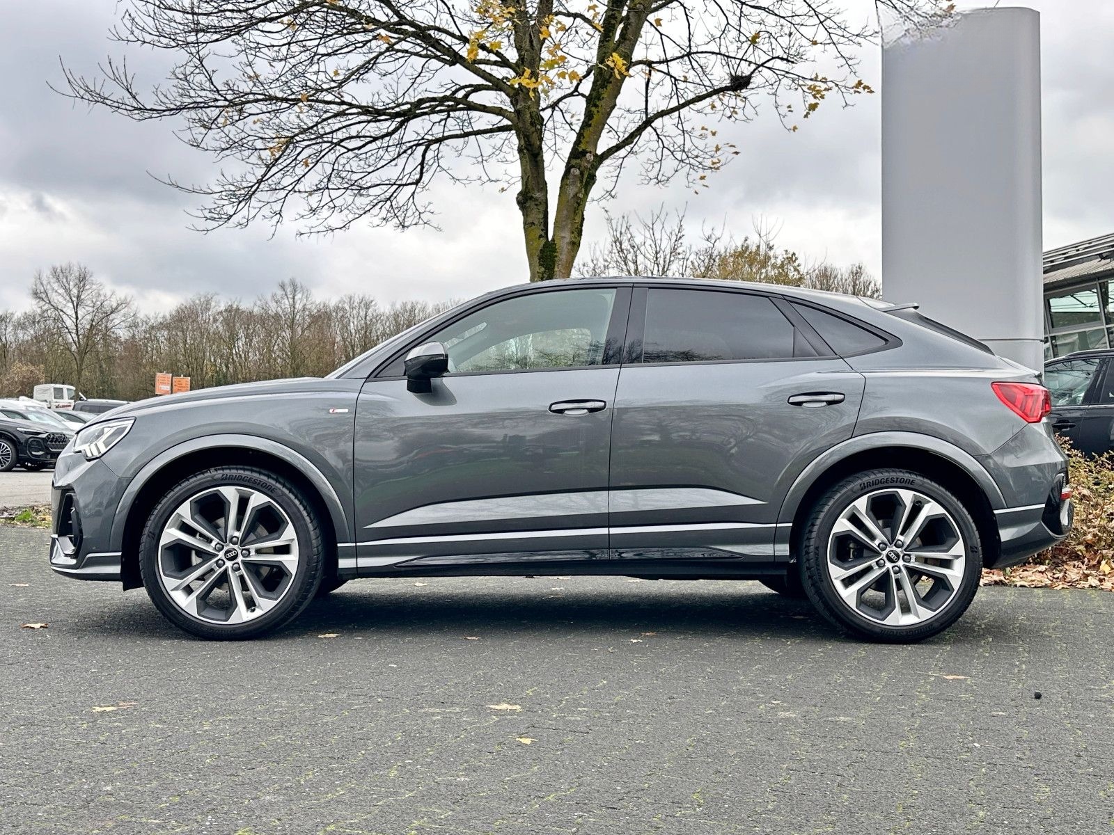 Audi Q3 Sportback 35TFSI S LINE BLACK PANO ACC SONOS foto 4