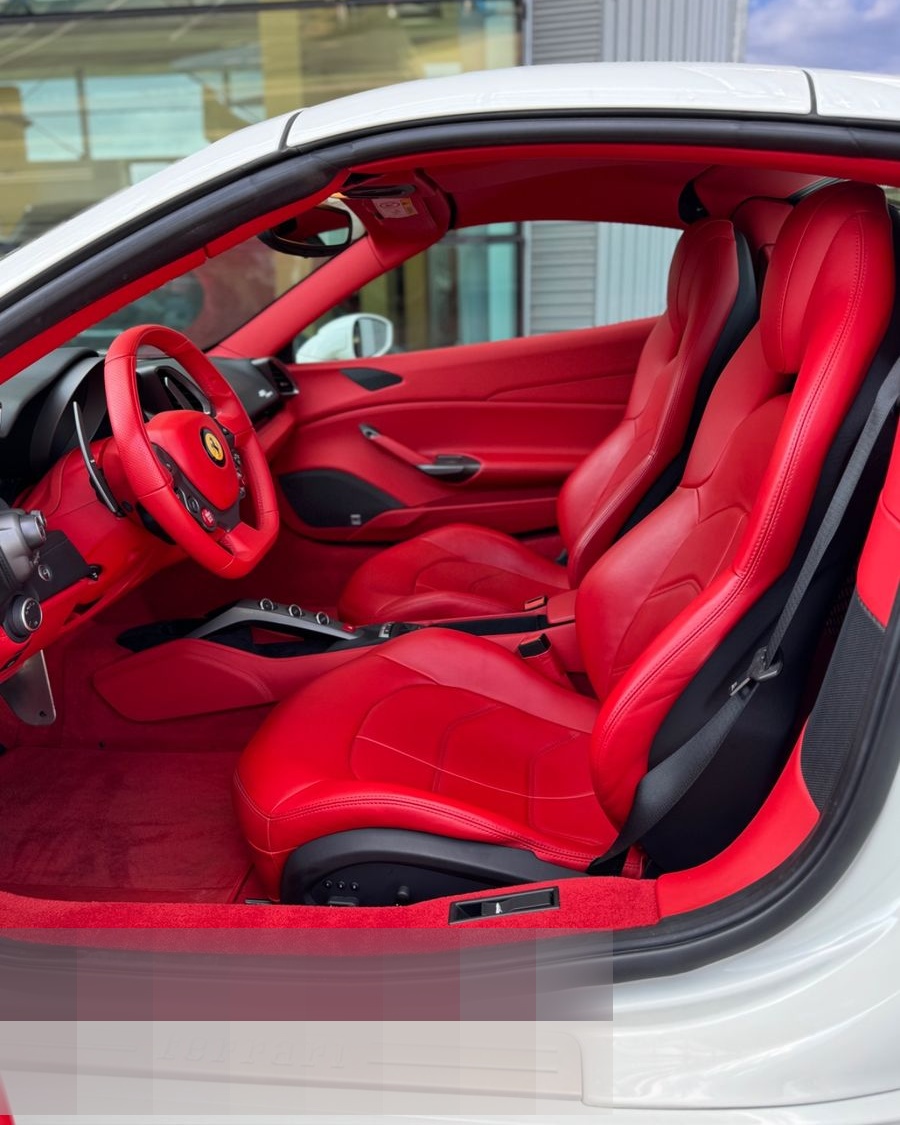 Ferrari 488 Spider Lift Carbon JBL SHZ Deutsches Fzg foto 12