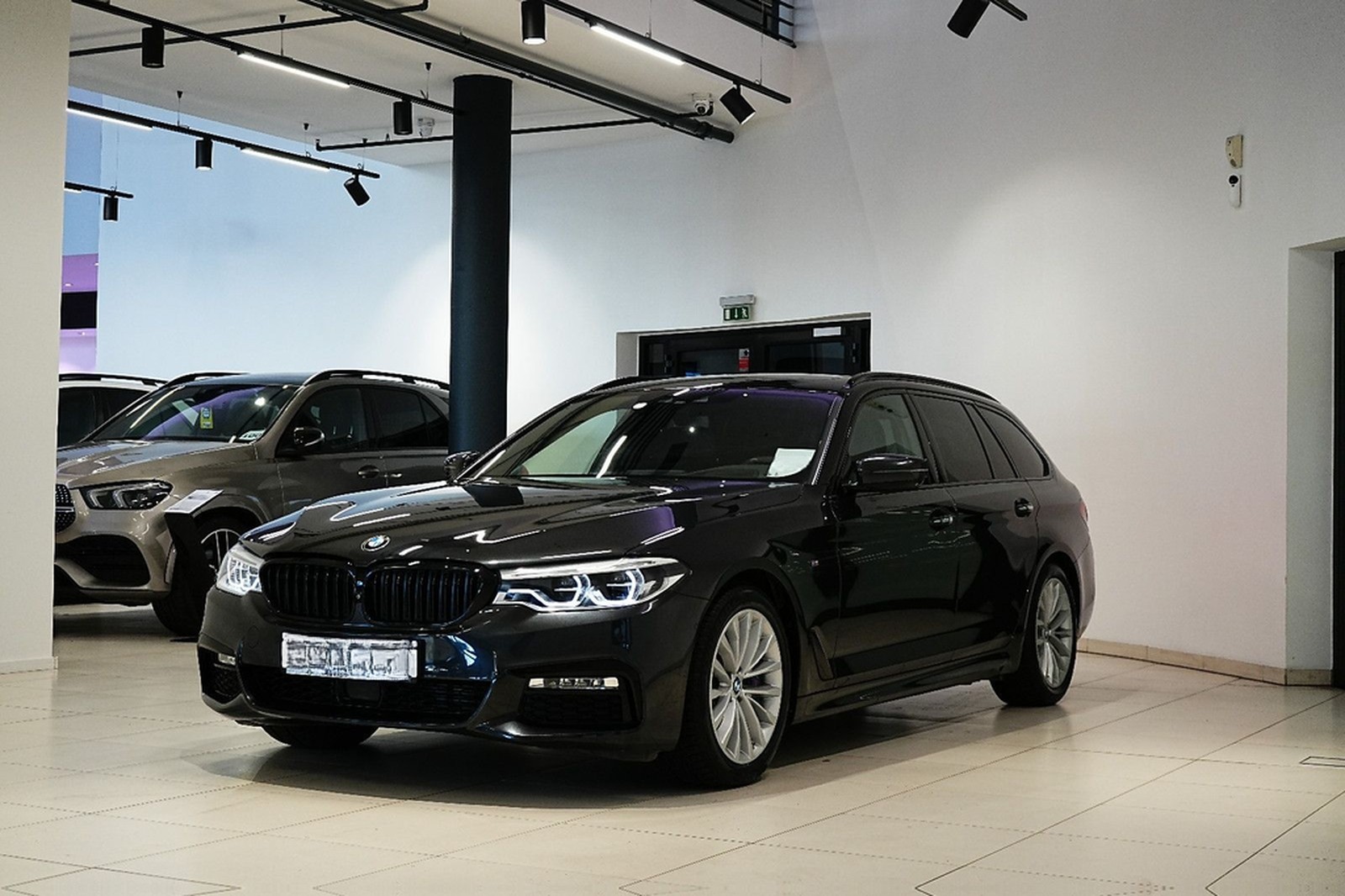 BMW 540d|M-PAKET|HUD|ACC|360°|COCKPIT|PANO|MEMO|H&K| foto 24