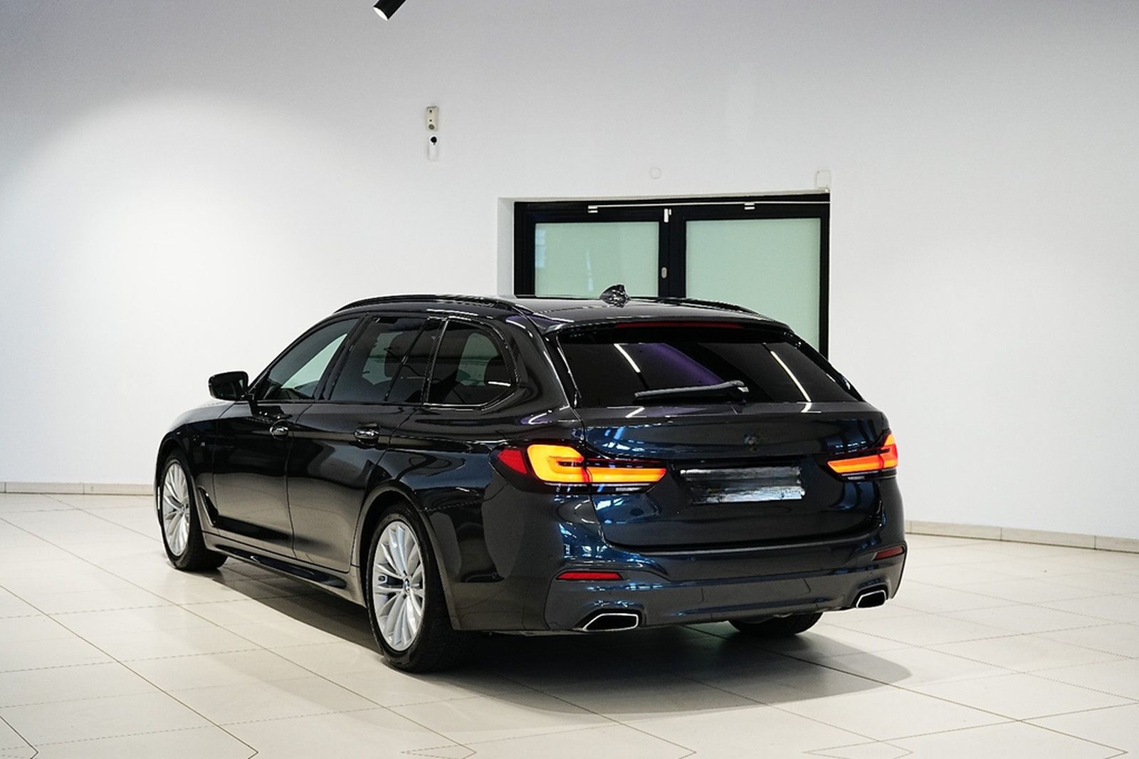 BMW 540d|M-PAKET|HUD|ACC|360°|COCKPIT|PANO|MEMO|H&K| foto 31