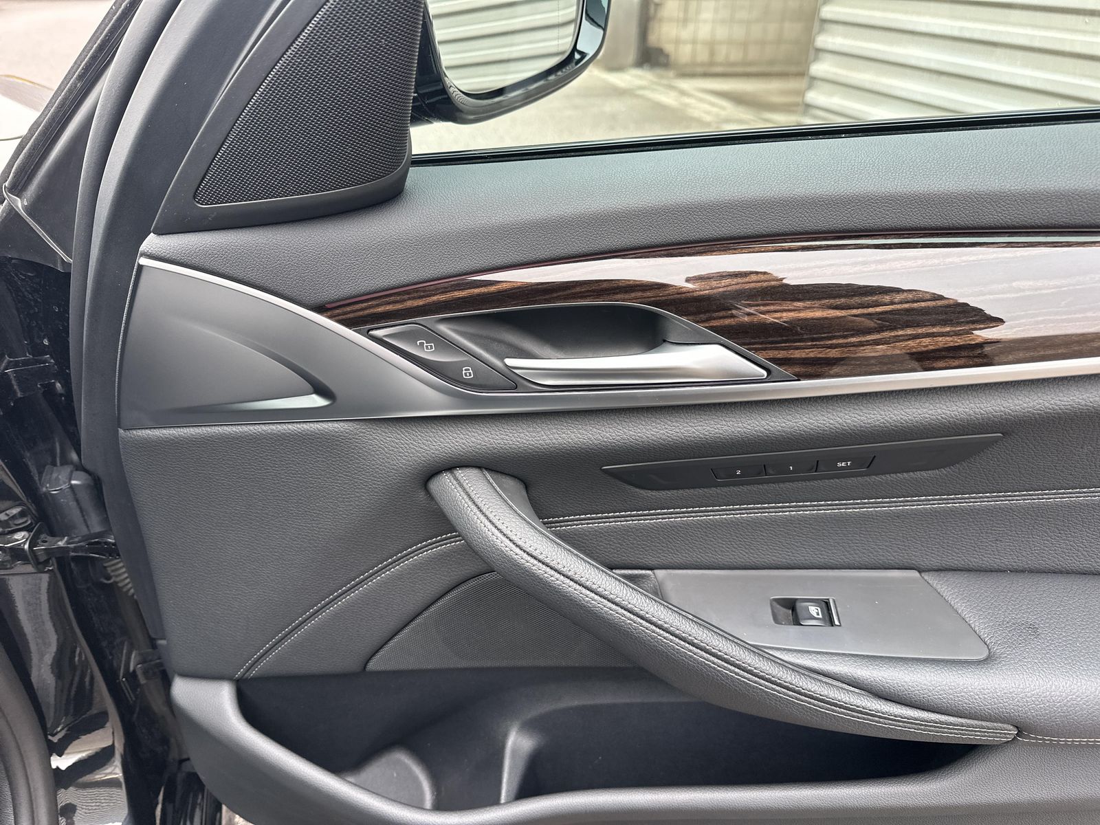 BMW 530d Limousine foto 13