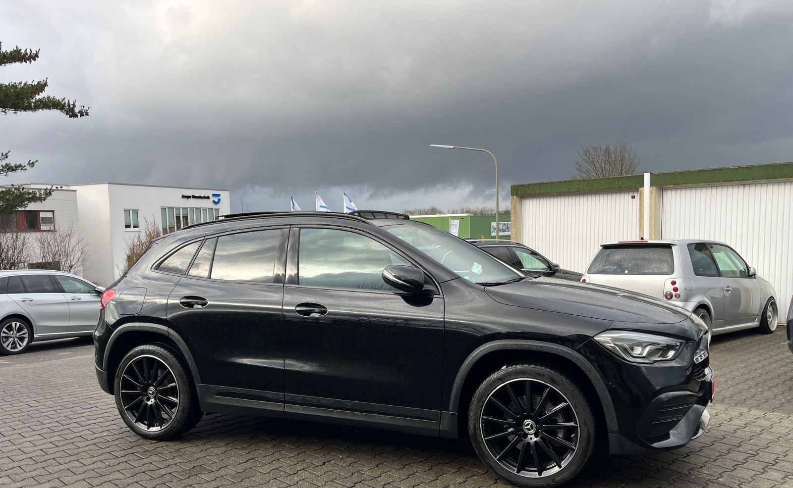 Mercedes-Benz GLA 250e AMG Night Pano LED 20°Wide Distronic foto 6