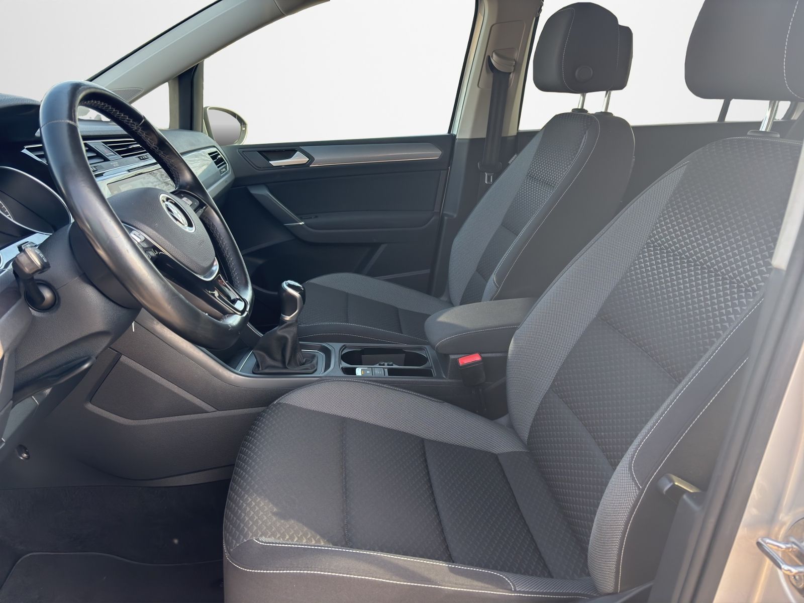 Volkswagen Touran 2.0TDI Navi/App/ACC/Shz/PDC foto 12