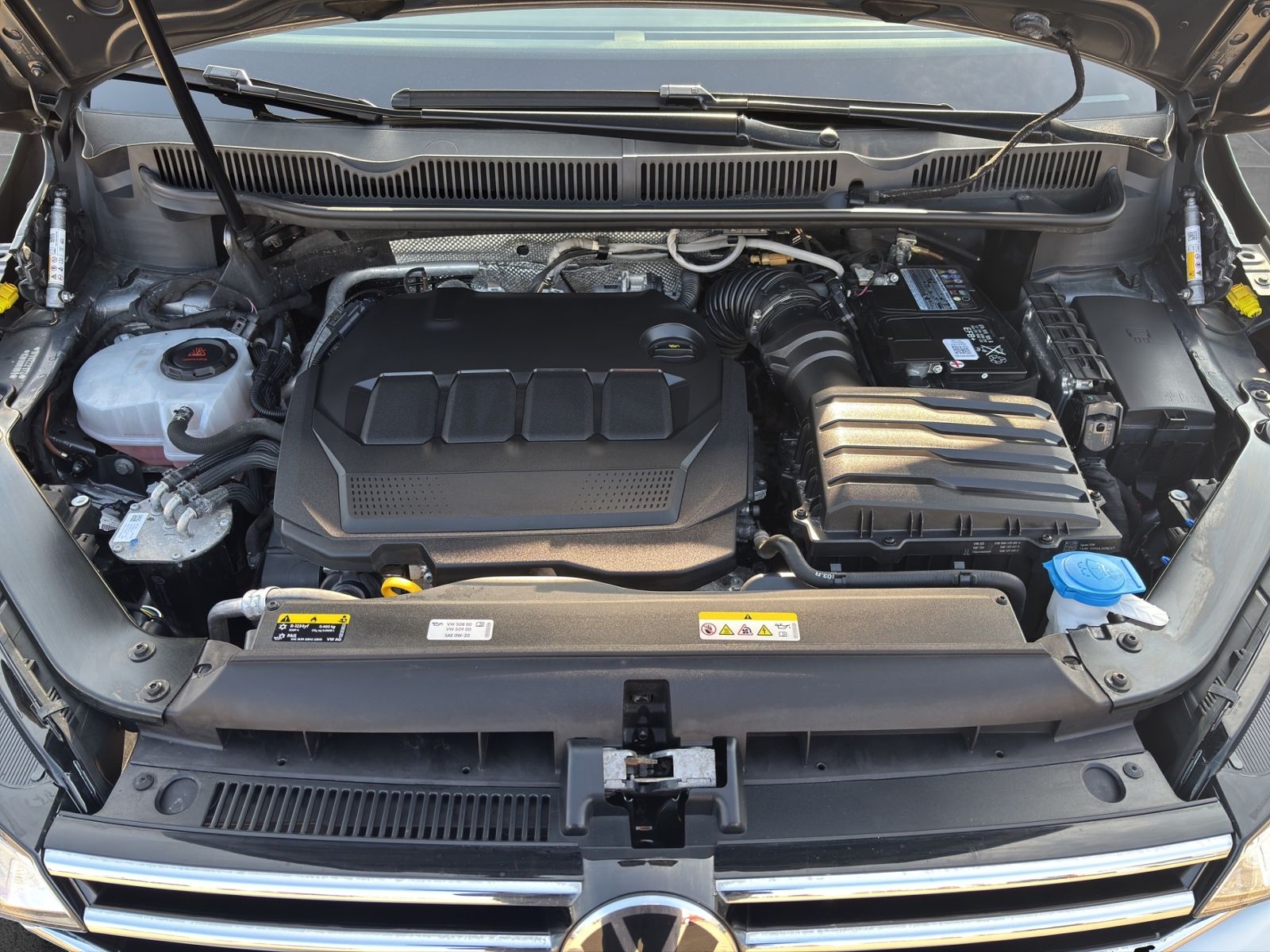Volkswagen Touran 2.0TDI Navi/App/ACC/Shz/PDC foto 22