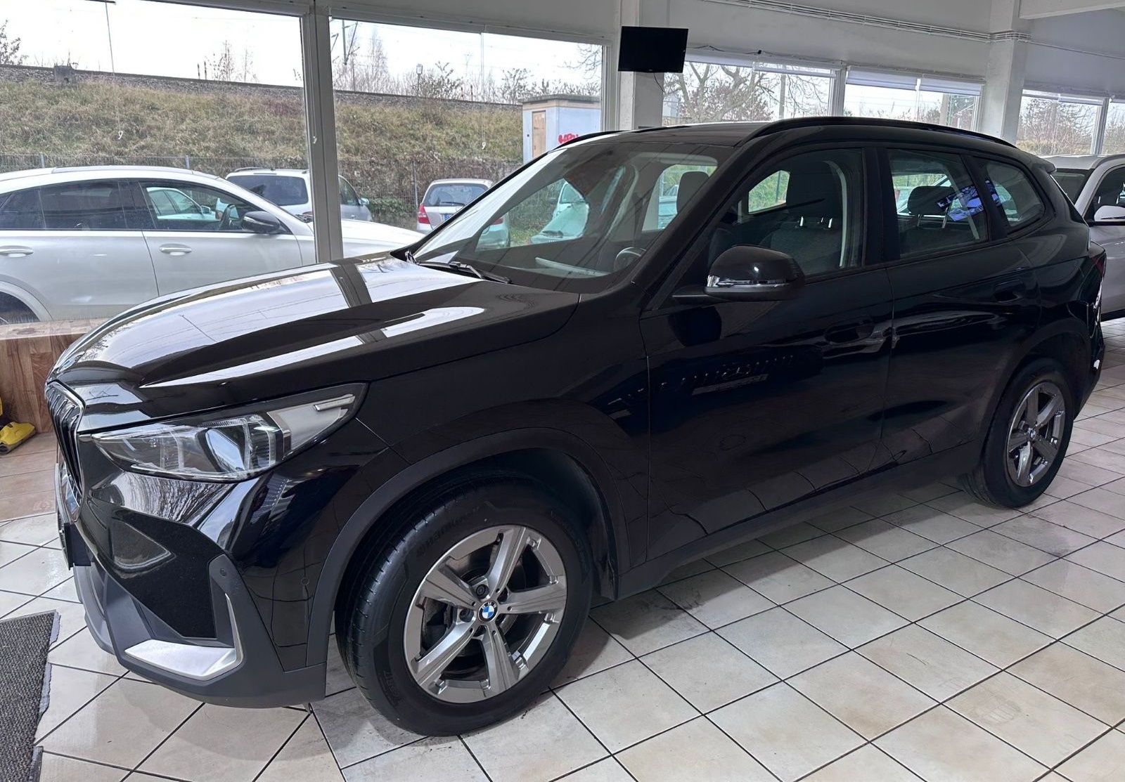 BMW X1 18 i sDrive Neu Model Netto=22900.-euro foto 2