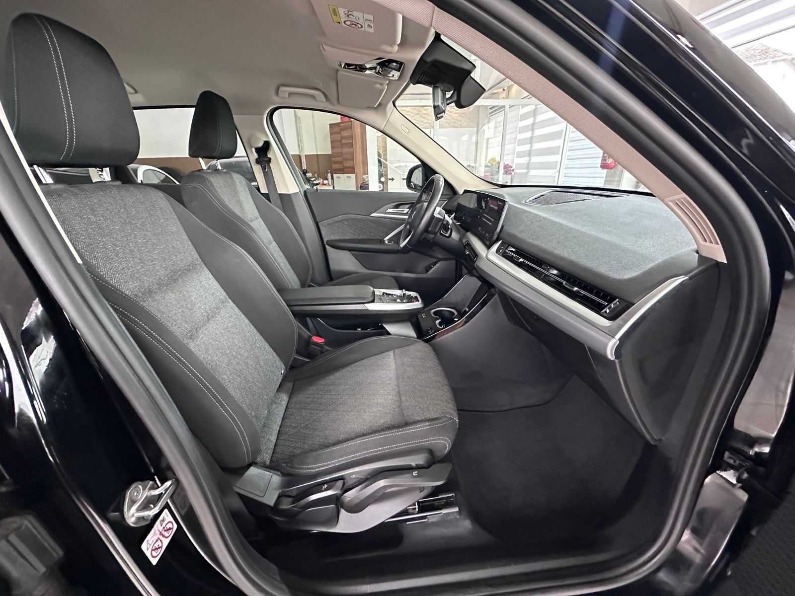 BMW X1 18 i sDrive Neu Model Netto=22900.-euro foto 5