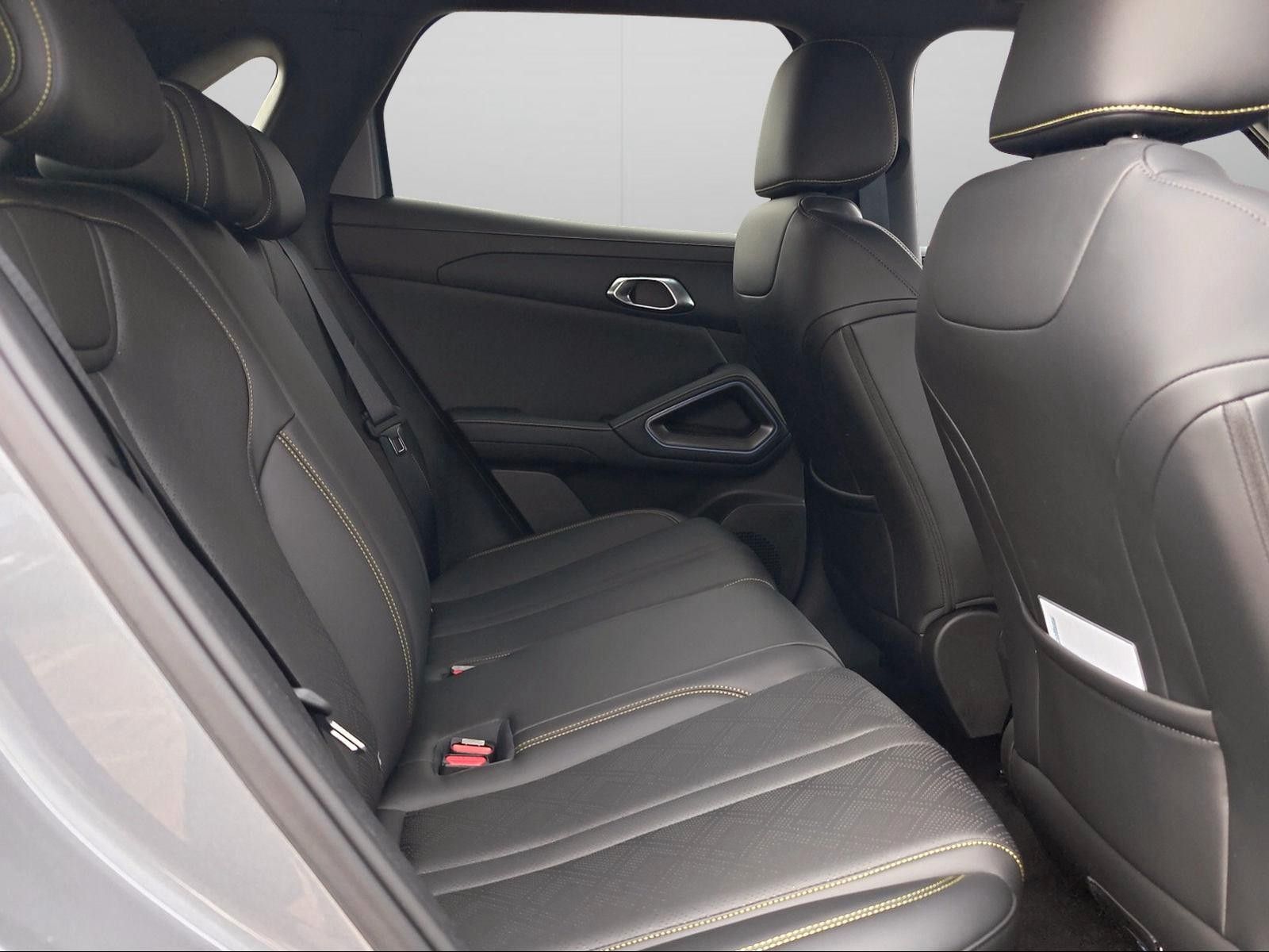 BYD ATTO 2 DM-i  !!! Sofort Verfügbar !!! LIMITIERT foto 6