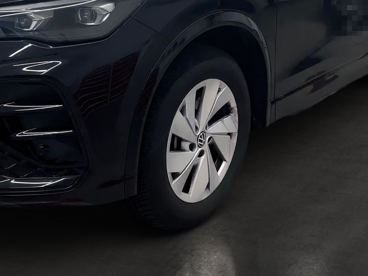 Volkswagen Tiguan 4M R-Line BLACK STYLE MATRIX AHKHEAD NAVI foto 6
