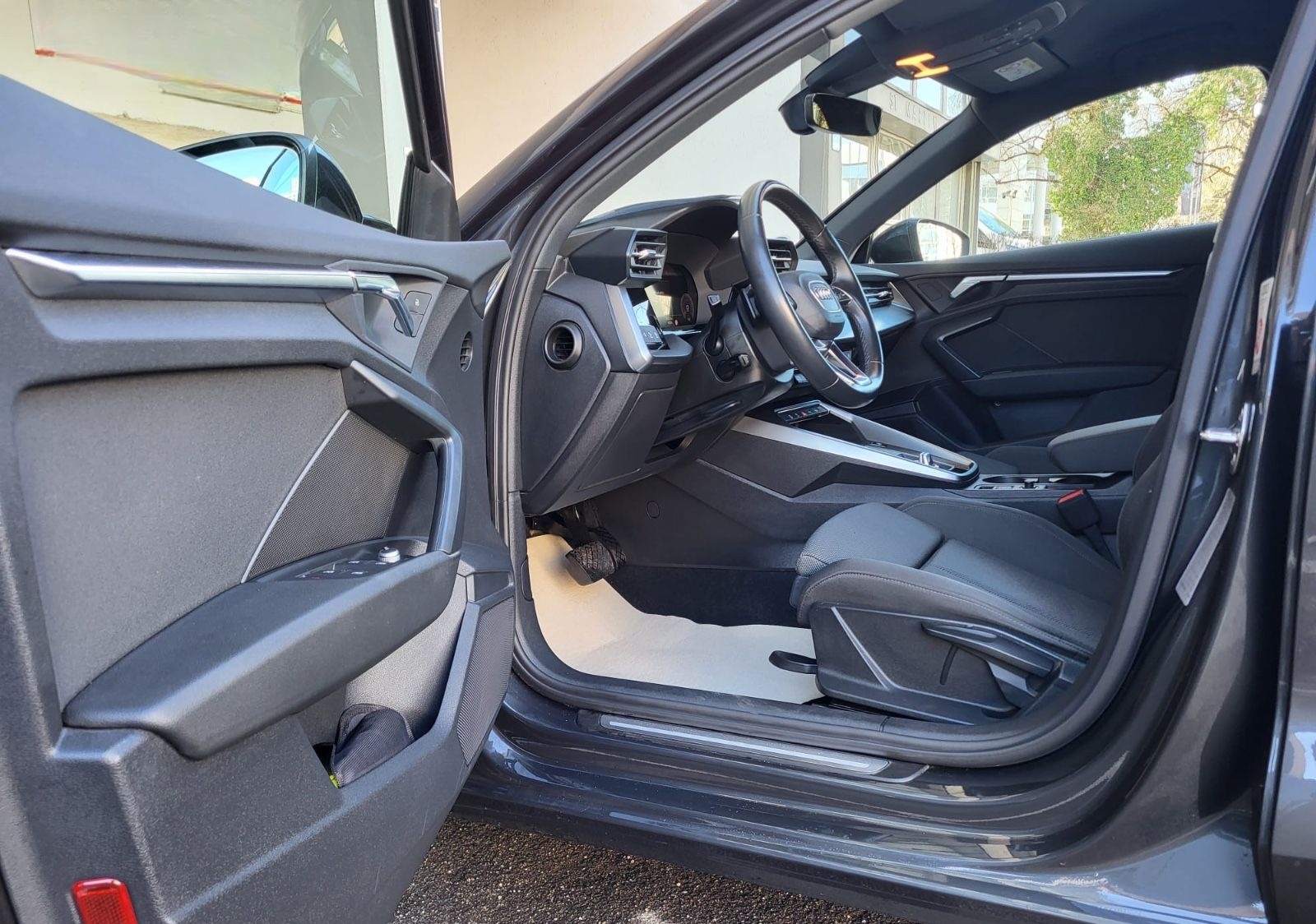 Audi A3 Sportback 35 TDI advanced Navi LED Matrix AHK foto 13