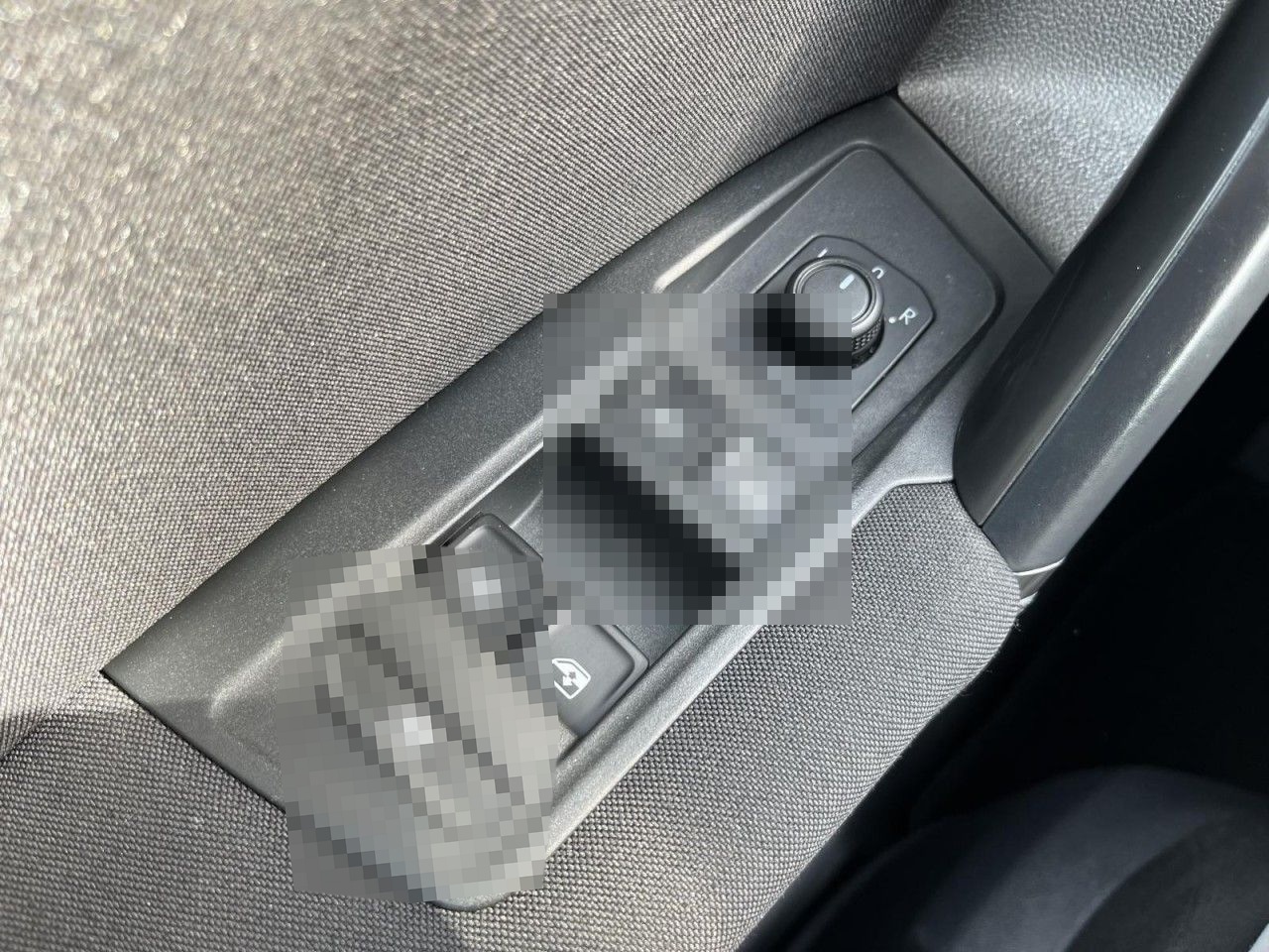 Volkswagen Tiguan 2,0 TDI (LED+Navi+DAB+) Klima Navi foto 15