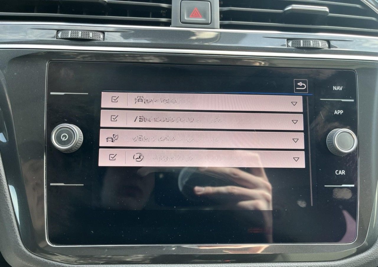 Volkswagen Tiguan 2,0 TDI (LED+Navi+DAB+) Klima Navi foto 22