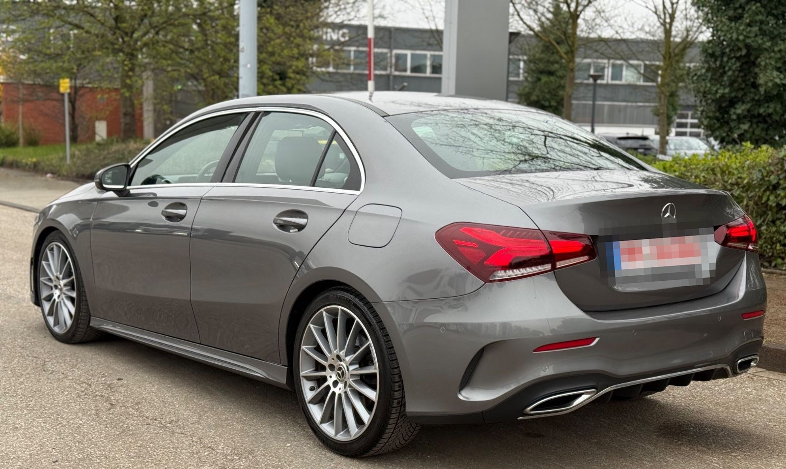 Mercedes-Benz A200*2.HD*AMG-Paket*Ambiente*Kamera*LED*MBUX*19Z foto 2