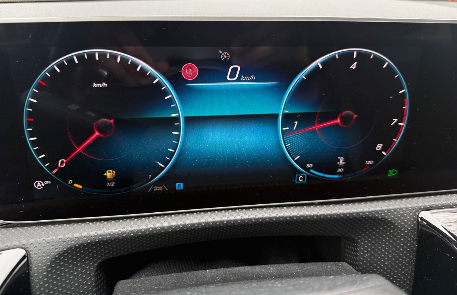 Mercedes-Benz A200*2.HD*AMG-Paket*Ambiente*Kamera*LED*MBUX*19Z foto 19