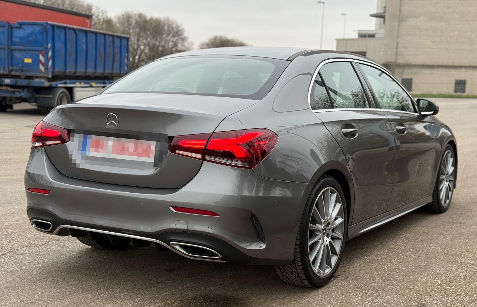 Mercedes-Benz A200*2.HD*AMG-Paket*Ambiente*Kamera*LED*MBUX*19Z foto 3