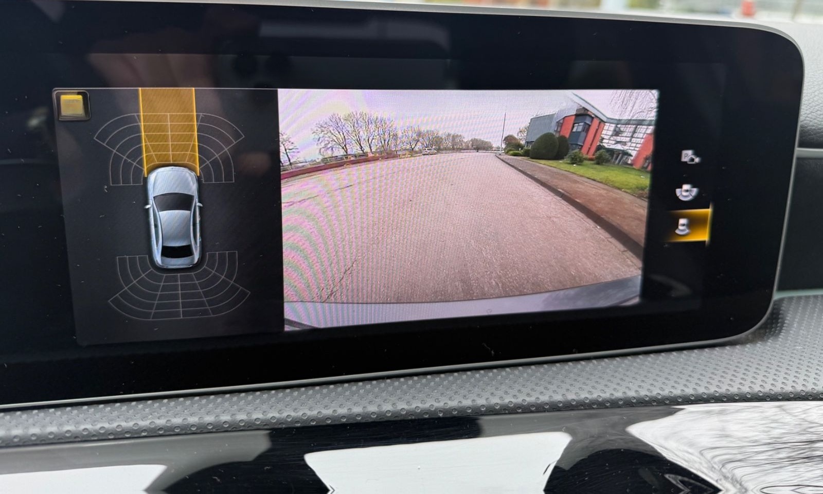 Mercedes-Benz A200*2.HD*AMG-Paket*Ambiente*Kamera*LED*MBUX*19Z foto 22