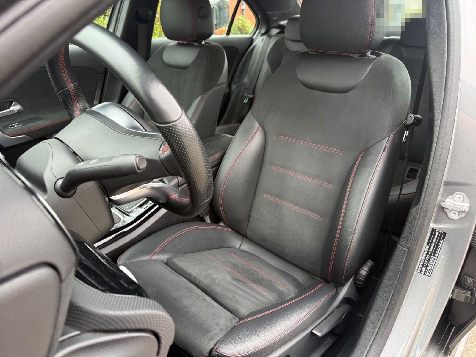 Mercedes-Benz A200*2.HD*AMG-Paket*Ambiente*Kamera*LED*MBUX*19Z foto 5