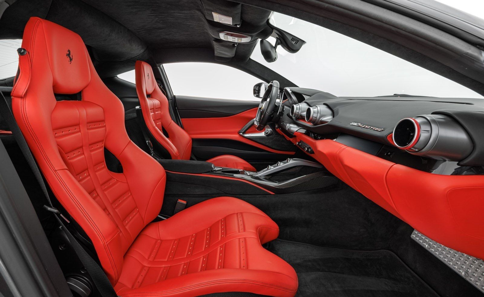 Ferrari 812 Superfast foto 16