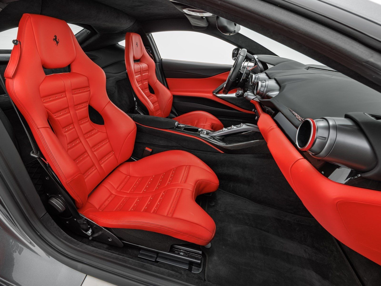 Ferrari 812 Superfast foto 17